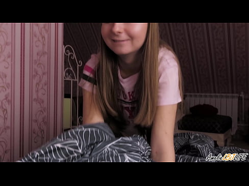 ❤️ Blondie ជញ្ជក់ BFF របស់នាងយ៉ាងជ្រៅ ហើយច្របាច់ចូលមាត់របស់នាង ️❌ ស្លុត នៅសិច km.moresexmovies.ru